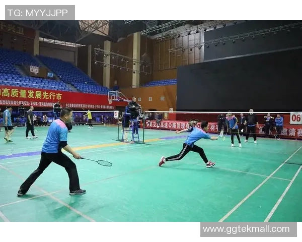 张敏专访：揭示羽毛球冠军背后的成功秘诀与奋斗历程